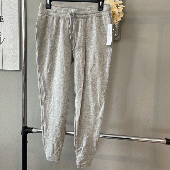 Spiritual Gangster Ruched Up jogger pant - Picture 1 of 6